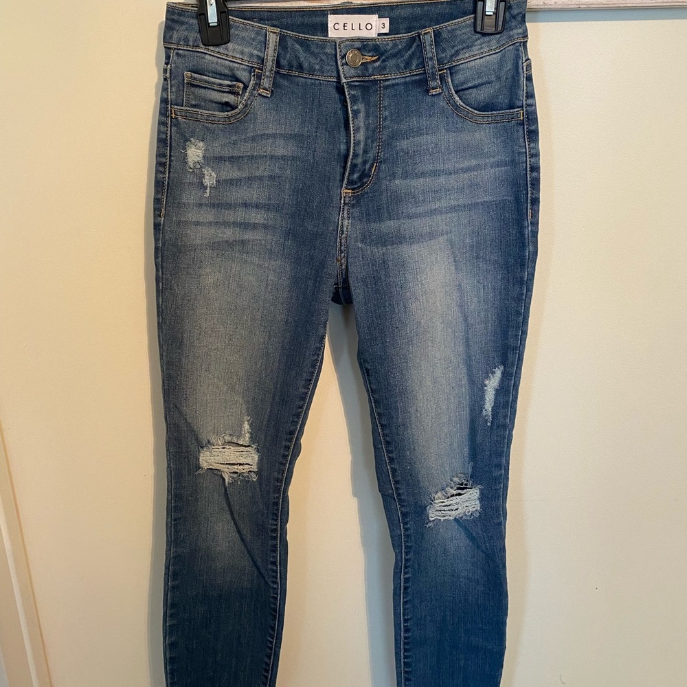 Blue skinny jeans